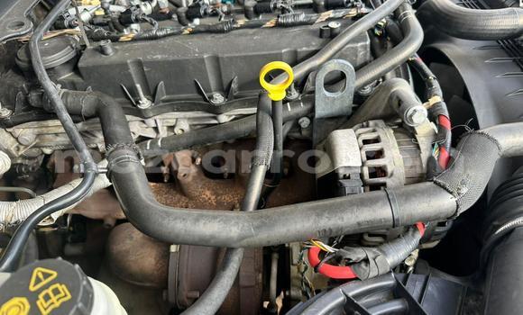 Comprar Usado Mazda BT-50 Branco Carro em Maputo em Maputo Comprar Usado Mazda BT-50 Branco Carro em Maputo em Maputo