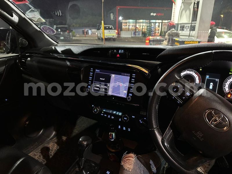 Big with watermark toyota hilux maputo maputo 40173