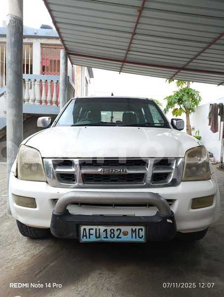 Big with watermark isuzu kb maputo maputo 40174