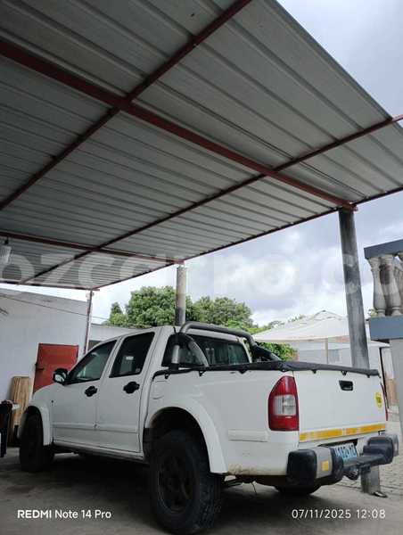 Big with watermark isuzu kb maputo maputo 40174