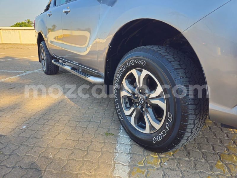 Big with watermark mazda bt 50 maputo maputo 40176