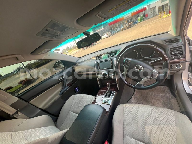 Big with watermark toyota mark x maputo maputo 40178