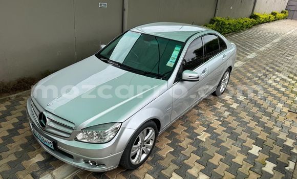 Comprar Usado Mercedes-Benz C250 coupe Other Carro em Maputo em Maputo