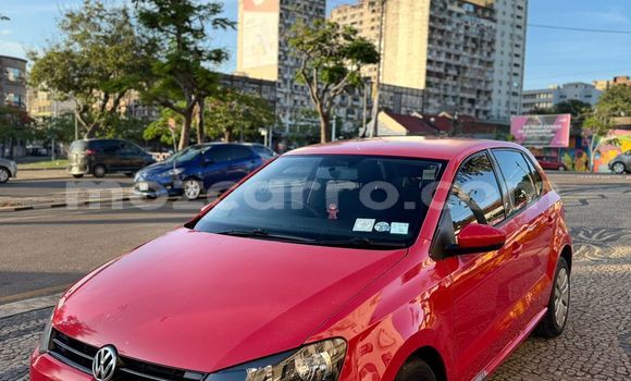 Comprar Usado Volkswagen Polo Vermelho Carro em Maputo em Maputo