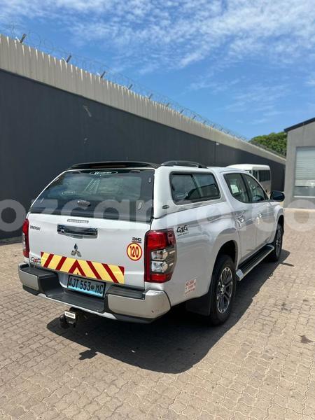 Big with watermark mitsubishi triton maputo maputo 40199