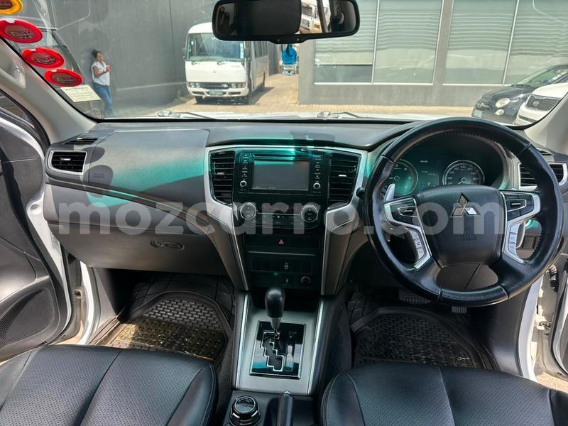 Big with watermark mitsubishi triton maputo maputo 40199