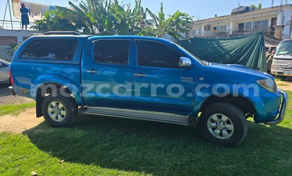 Tenga Tsaru Toyota Hilux Bhuruu Mota in Maputo in Maputo Tenga Tsaru Toyota Hilux Bhuruu Mota in Maputo in Maputo