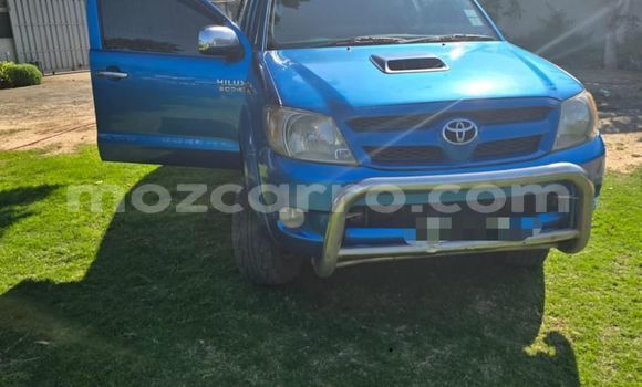 Comprar Usado Toyota Hilux Azul Carro em Maputo em Maputo Comprar Usado Toyota Hilux Azul Carro em Maputo em Maputo