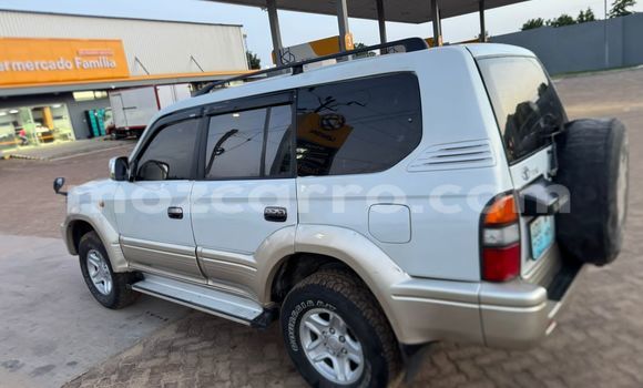 Buy Used Toyota Land Cruiser Prado White Car in Maputo in Maputo Buy Used Toyota Land Cruiser Prado White Car in Maputo in Maputo