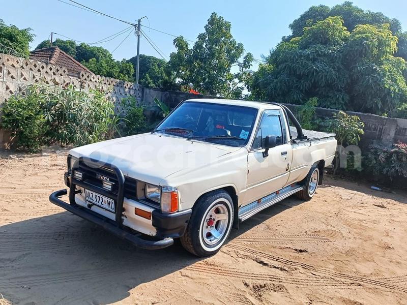 Big with watermark toyota hilux maputo maputo 40218