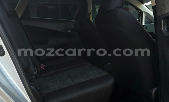 Comprar Usado Toyota Ractis Prata Carro em Maputo em Maputo Comprar Usado Toyota Ractis Prata Carro em Maputo em Maputo