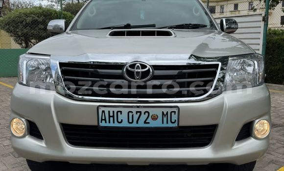 Comprar Usado Toyota Hilux Castanho Carro em Maputo em Maputo Comprar Usado Toyota Hilux Castanho Carro em Maputo em Maputo