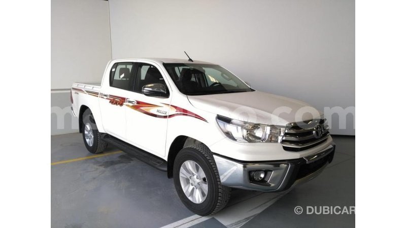 Big with watermark toyota hilux cabo delgado import dubai 6227