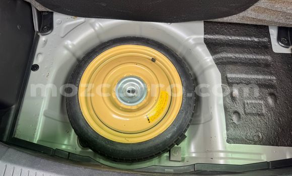 Tenga Tsaru Mazda Demio Sirivha Mota in Maputo in Maputo Tenga Tsaru Mazda Demio Sirivha Mota in Maputo in Maputo