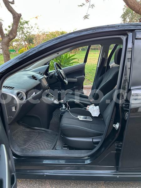 Big with watermark mazda axela maputo maputo 40233