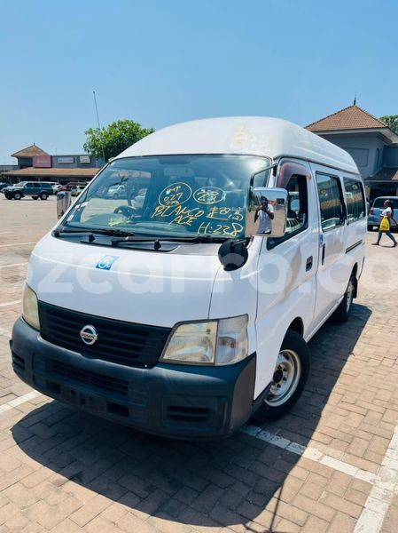 Big with watermark nissan caravan maputo maputo 40235