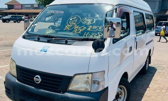 Buy Used Nissan Caravan White Car in Maputo in Maputo