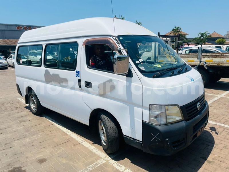 Big with watermark nissan caravan maputo maputo 40235
