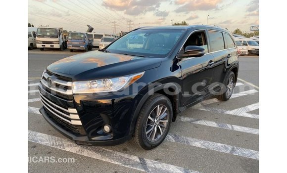 Comprar Importar Toyota Highlander Preto Carro em Import - Dubai em Cabo Delgado Comprar Importar Toyota Highlander Preto Carro em Import - Dubai em Cabo Delgado