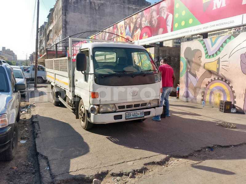Big with watermark toyota dyna maputo maputo 40245
