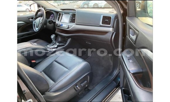 Comprar Importar Toyota Highlander Preto Carro em Import - Dubai em Cabo Delgado Comprar Importar Toyota Highlander Preto Carro em Import - Dubai em Cabo Delgado