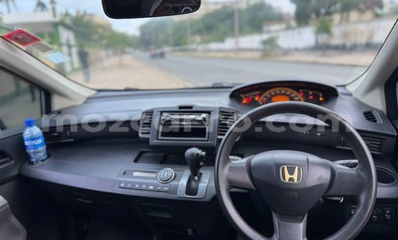 Nunua Ilio tumika Honda Freed Fedha Gari ndani ya Maputo nchini Maputo Nunua Ilio tumika Honda Freed Fedha Gari ndani ya Maputo nchini Maputo