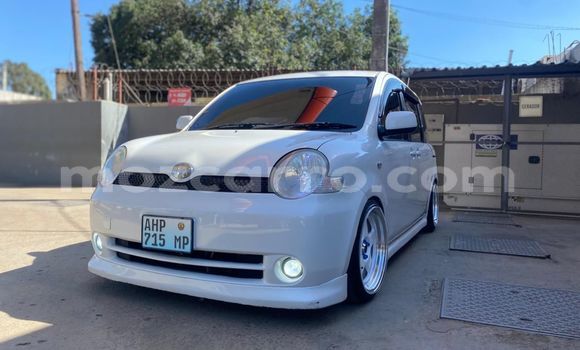 Tenga Tsaru Toyota Sienta Chena Mota in Maputo in Maputo Tenga Tsaru Toyota Sienta Chena Mota in Maputo in Maputo