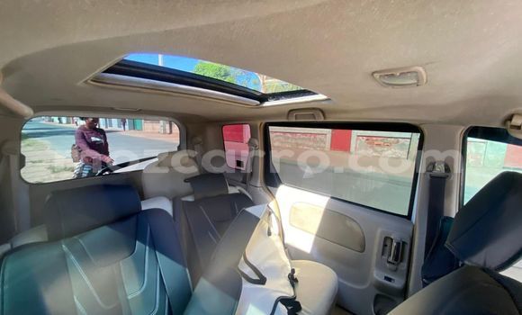 Tenga Tsaru Toyota Sienta Chena Mota in Maputo in Maputo Tenga Tsaru Toyota Sienta Chena Mota in Maputo in Maputo