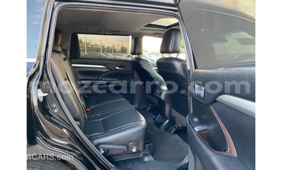 Comprar Importar Toyota Highlander Preto Carro em Import - Dubai em Cabo Delgado Comprar Importar Toyota Highlander Preto Carro em Import - Dubai em Cabo Delgado