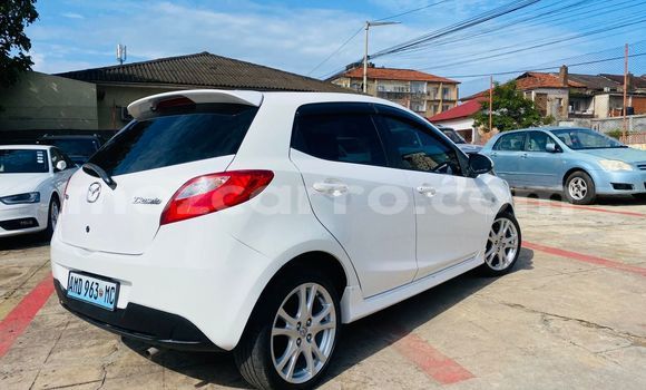 Tenga Tsaru Mazda Demio Chena Mota in Maputo in Maputo Tenga Tsaru Mazda Demio Chena Mota in Maputo in Maputo