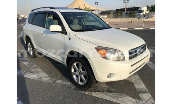 Comprar Importar Toyota 4Runner Branco Carro em Import - Dubai em Cabo Delgado Comprar Importar Toyota 4Runner Branco Carro em Import - Dubai em Cabo Delgado