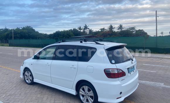 Buy Used Toyota Ipsum White Car in Maputo in Maputo Buy Used Toyota Ipsum White Car in Maputo in Maputo