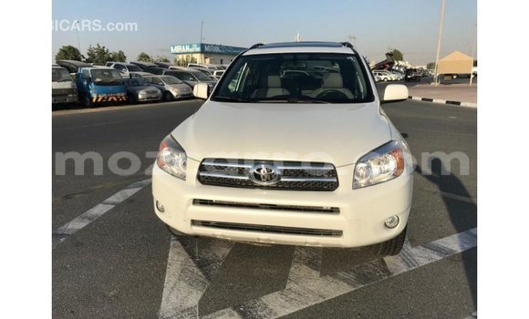 Comprar Importar Toyota 4Runner Branco Carro em Import - Dubai em Cabo Delgado Comprar Importar Toyota 4Runner Branco Carro em Import - Dubai em Cabo Delgado
