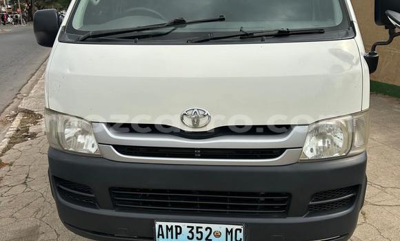 Tenga Itsva Toyota Hiace Chena Mota in Maputo in Maputo Tenga Itsva Toyota Hiace Chena Mota in Maputo in Maputo