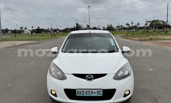 Comprar Usado Mazda Demio Branco Carro em Maputo em Maputo