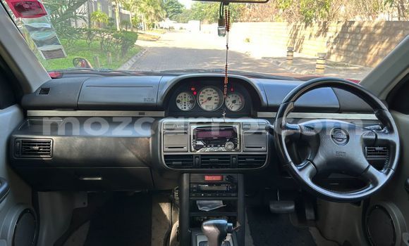 Tenga Tsaru Nissan X-Trail Tsvuku Mota in Maputo in Maputo Tenga Tsaru Nissan X-Trail Tsvuku Mota in Maputo in Maputo