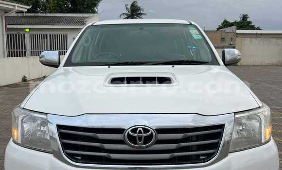 Comprar Usado Toyota Hilux Branco Carro em Maputo em Maputo Comprar Usado Toyota Hilux Branco Carro em Maputo em Maputo