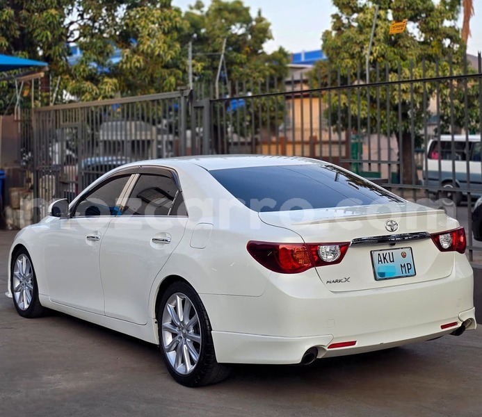 Big with watermark toyota mark x maputo maputo 40283