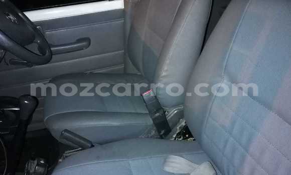 Nunua Ilio tumika Toyota Land Cruiser Nyeupe Gari ndani ya Maputo nchini Maputo Nunua Ilio tumika Toyota Land Cruiser Nyeupe Gari ndani ya Maputo nchini Maputo