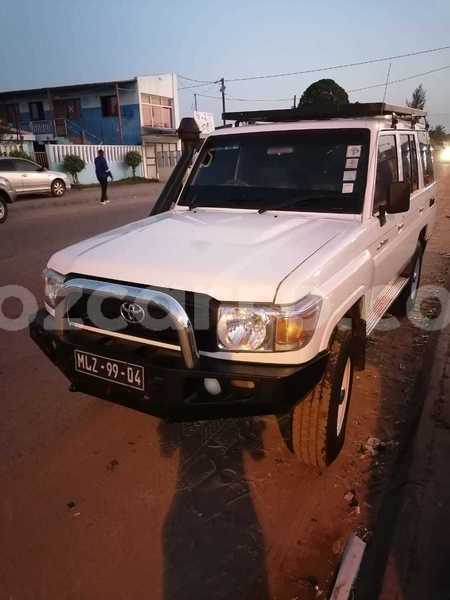 Big with watermark toyota land cruiser maputo maputo 40285