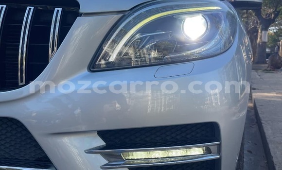 Comprar Usado Mercedes‒Benz ML-Class Other Carro em Maputo em Maputo Comprar Usado Mercedes‒Benz ML-Class Other Carro em Maputo em Maputo