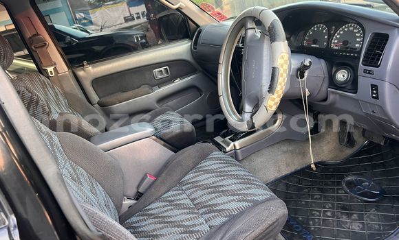 Nunua Ilio tumika Toyota Hilux Surf Nyeusi Gari ndani ya Maputo nchini Maputo Nunua Ilio tumika Toyota Hilux Surf Nyeusi Gari ndani ya Maputo nchini Maputo