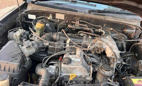 Nunua Ilio tumika Toyota Hilux Surf Nyeusi Gari ndani ya Maputo nchini Maputo Nunua Ilio tumika Toyota Hilux Surf Nyeusi Gari ndani ya Maputo nchini Maputo