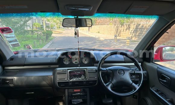 Tenga Tsaru Nissan X-Trail Tsvuku Mota in Maputo in Maputo Tenga Tsaru Nissan X-Trail Tsvuku Mota in Maputo in Maputo