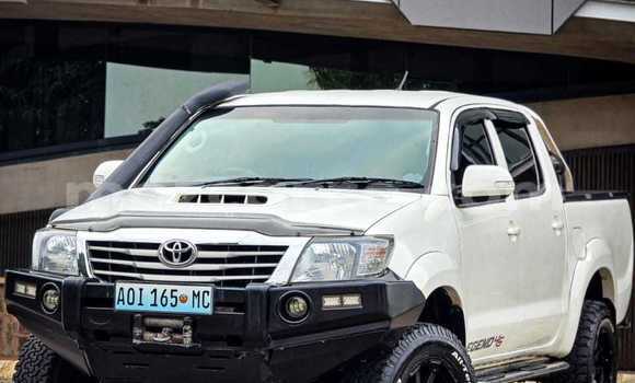 Comprar Usado Toyota Hilux Branco Carro em Maputo em Maputo Comprar Usado Toyota Hilux Branco Carro em Maputo em Maputo