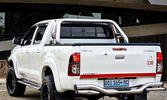 Comprar Usado Toyota Hilux Branco Carro em Maputo em Maputo Comprar Usado Toyota Hilux Branco Carro em Maputo em Maputo