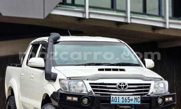 Comprar Usado Toyota Hilux Branco Carro em Maputo em Maputo Comprar Usado Toyota Hilux Branco Carro em Maputo em Maputo