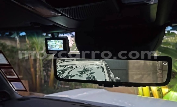 Buy Used Toyota Land Cruiser Prado White Car in Maputo in Maputo Buy Used Toyota Land Cruiser Prado White Car in Maputo in Maputo