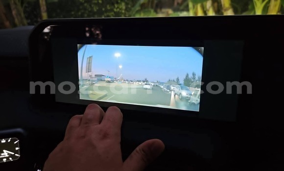 Buy Used Toyota Land Cruiser Prado White Car in Maputo in Maputo Buy Used Toyota Land Cruiser Prado White Car in Maputo in Maputo