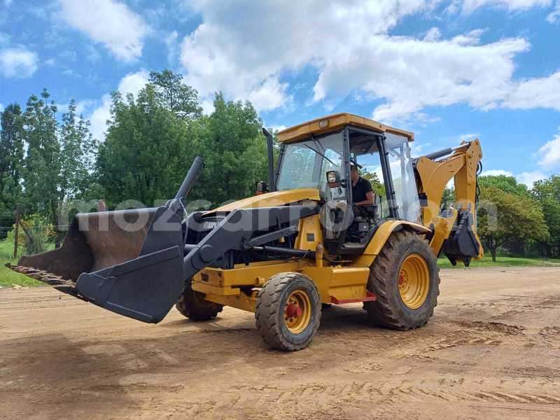 Big with watermark caterpillar 120 maputo maputo 40326